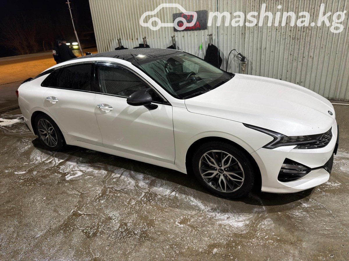 Kia K5 III