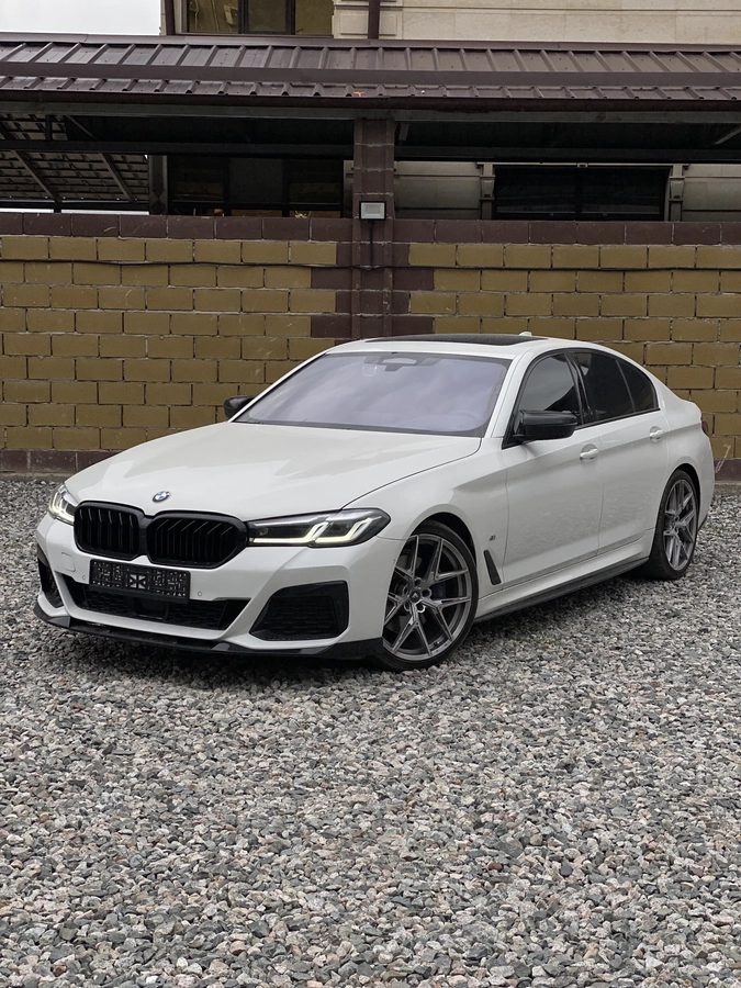 BMW 5 серии VII (G30/G31) Рестайлинг 2022
