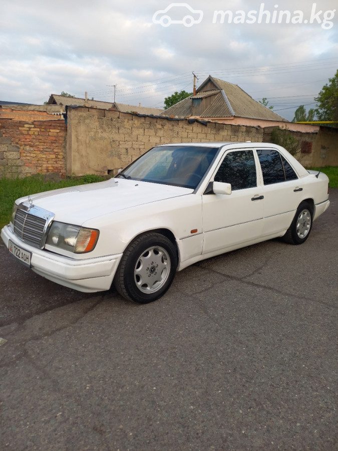 Mercedes-Benz W124