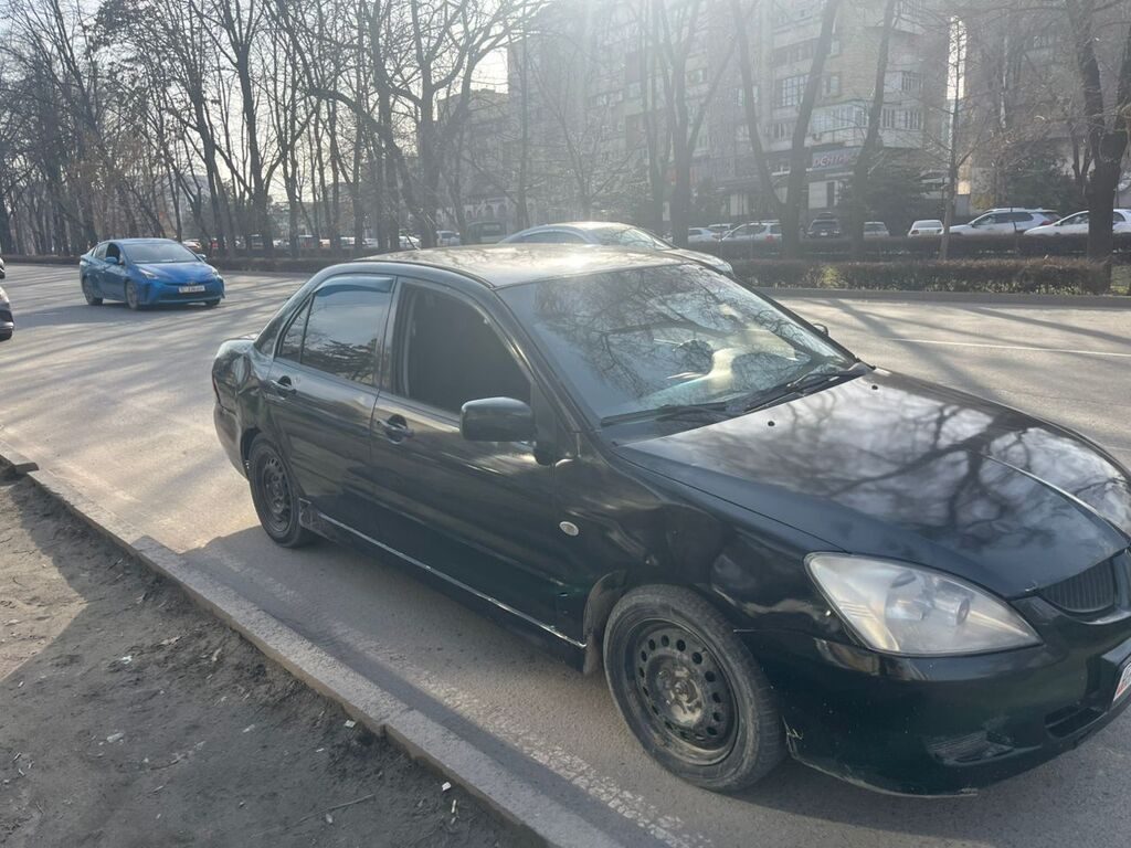 Mitsubishi Lancer