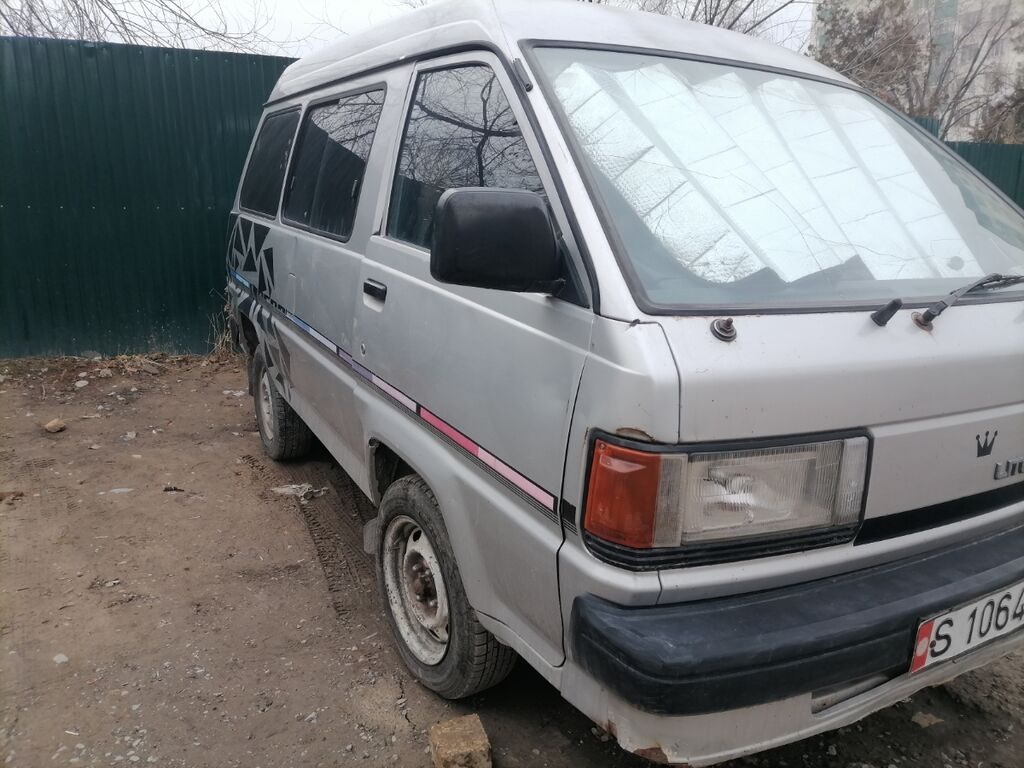 Toyota Lite Ace