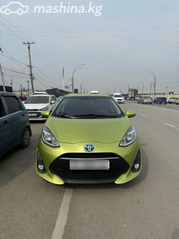 Toyota Prius c