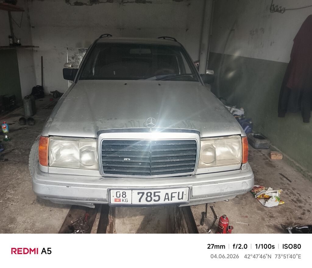 Mercedes-Benz W124