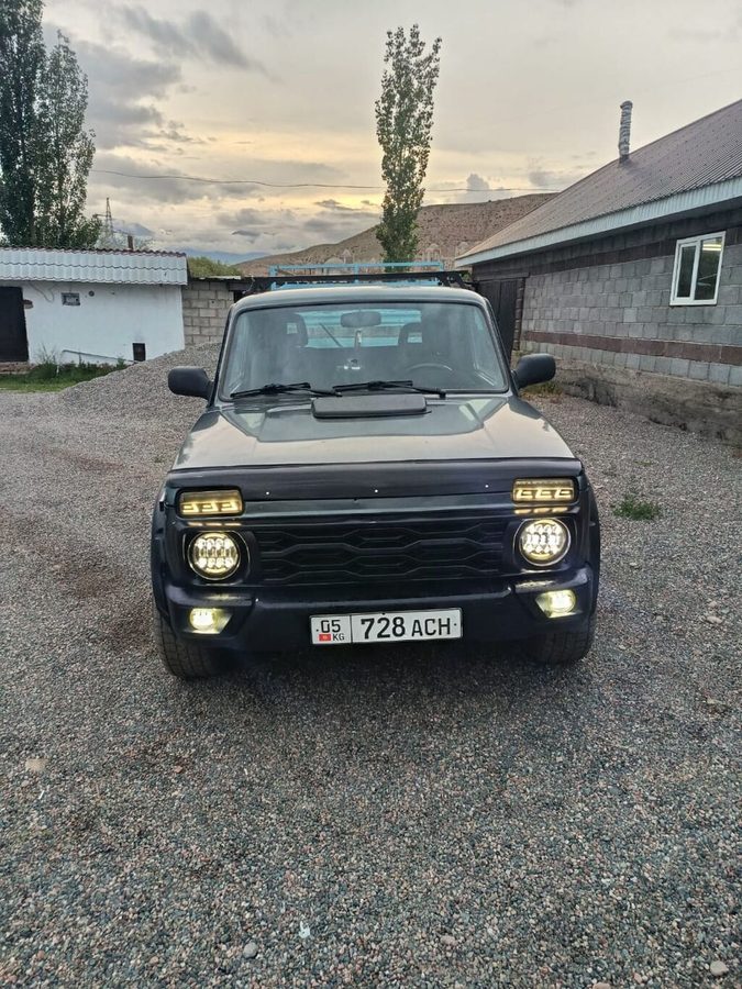ВАЗ (ЛАДА) 2121 (4x4)