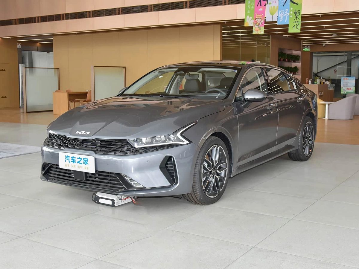 Kia K5 III 2026