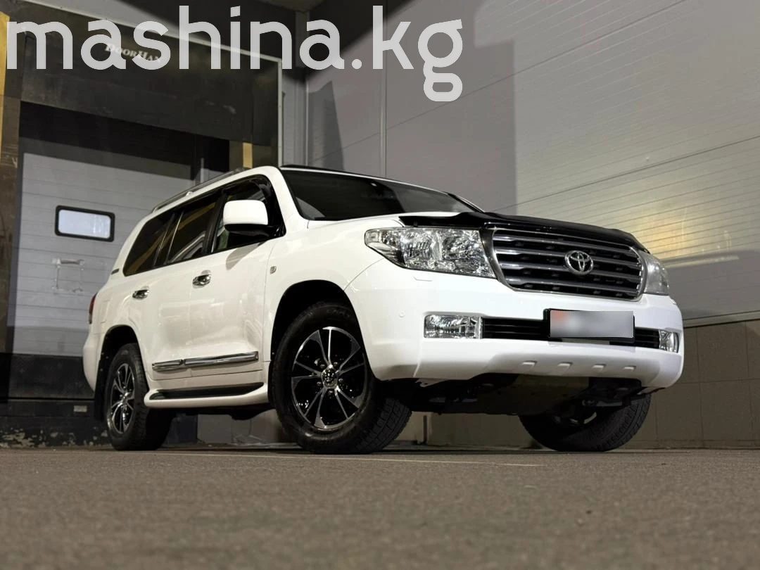 Toyota Land Cruiser 200 Series 2011