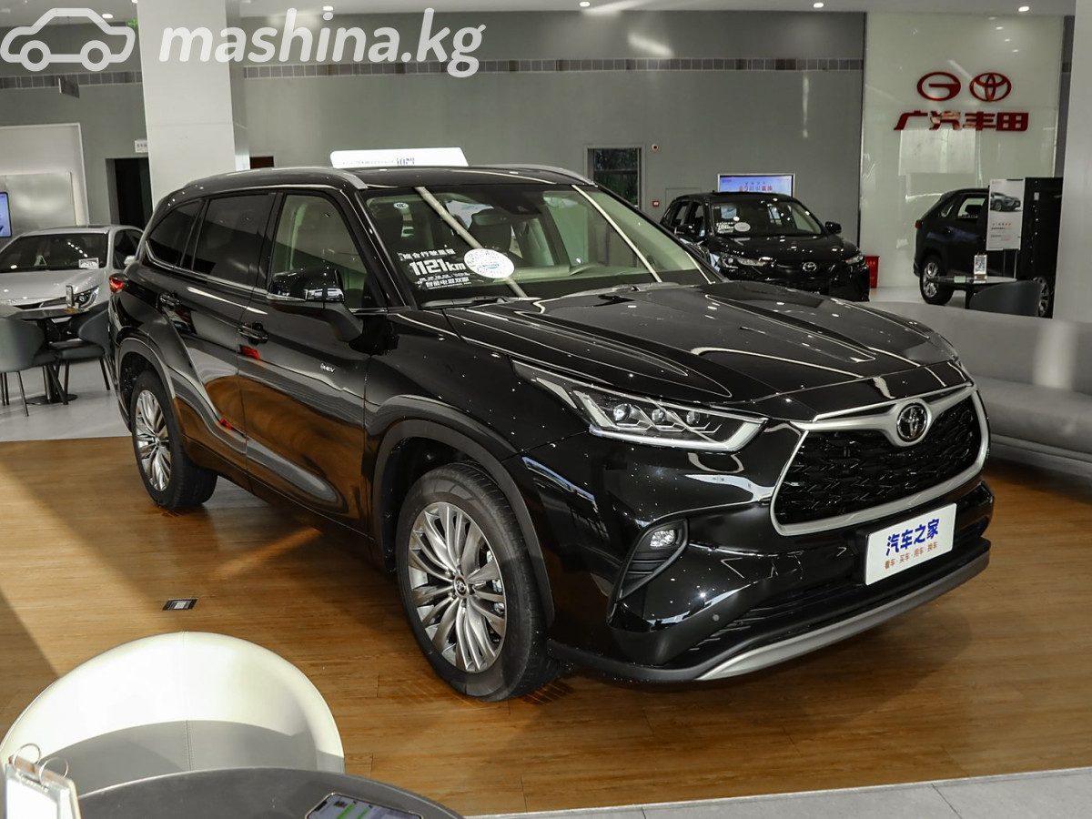 Toyota Highlander IV (U70)