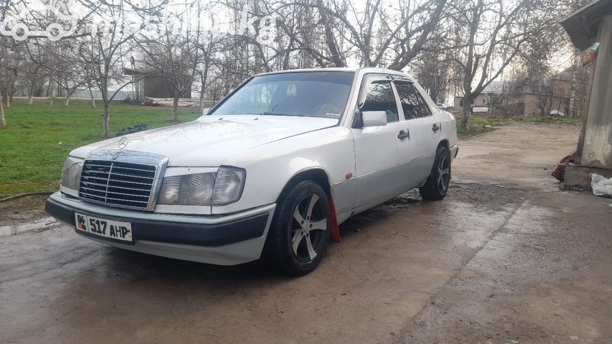 Mercedes-Benz W124