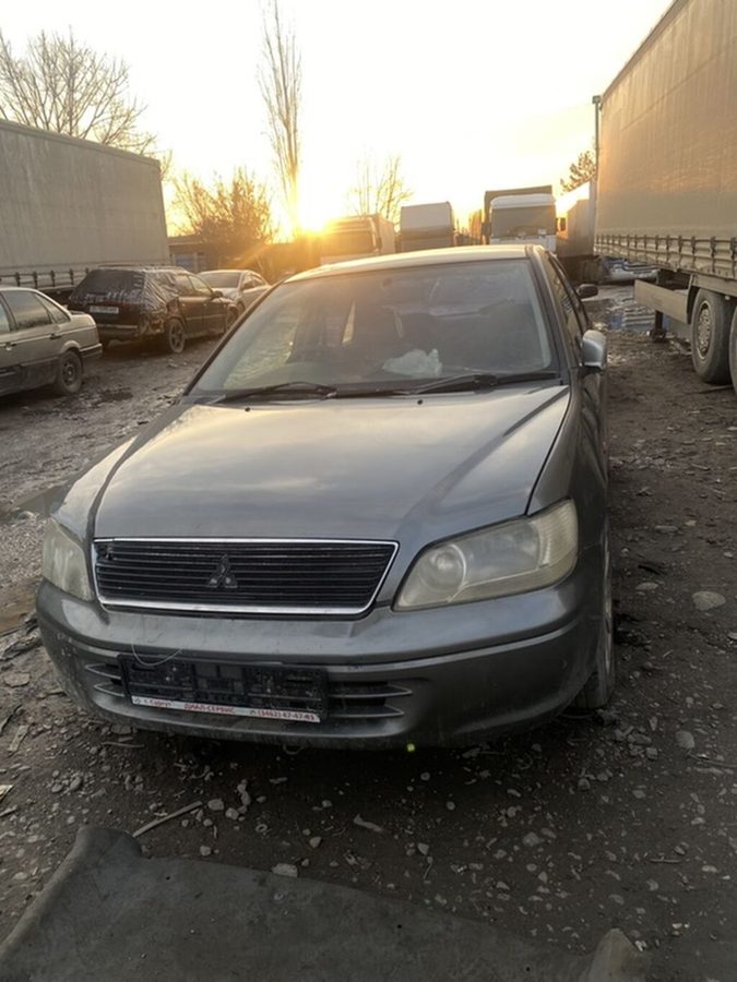 Mitsubishi Lancer