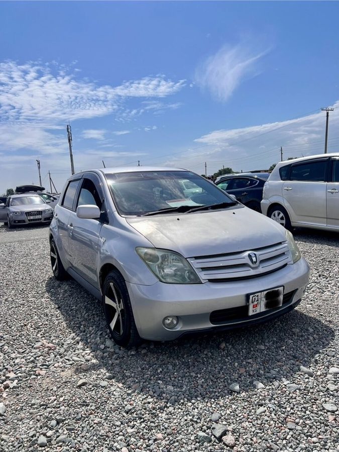 Toyota Ist