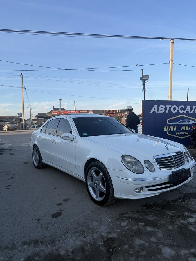 Mercedes-Benz E-Class