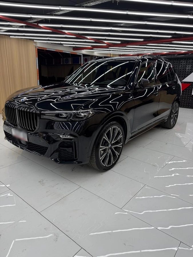 BMW X7 I (G07) 2022