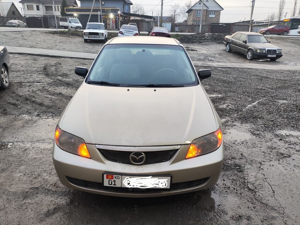 Mazda 323