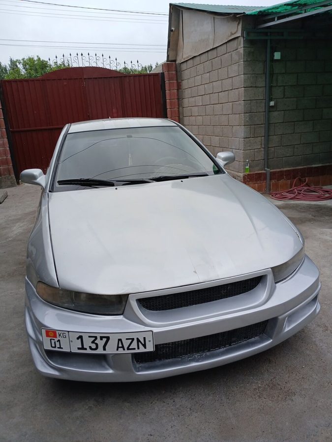 Mitsubishi Galant