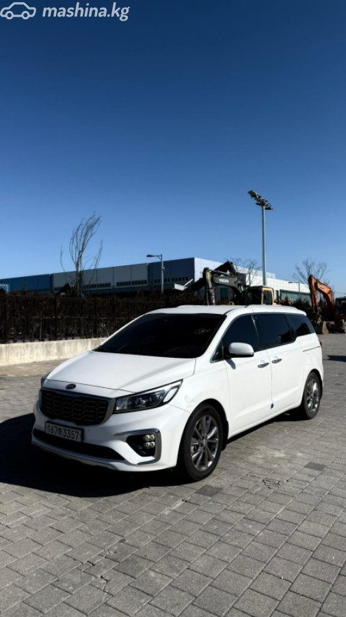 Kia Carnival III