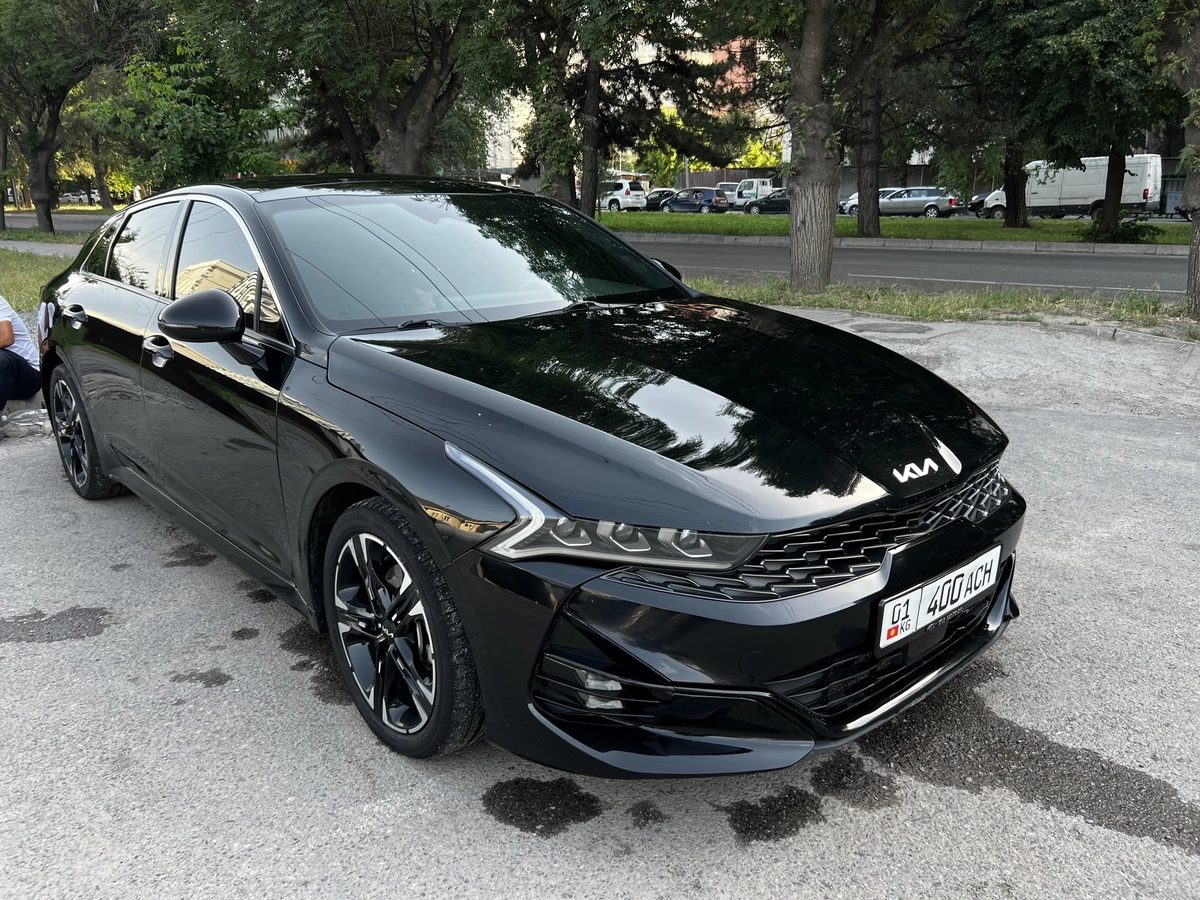 Kia K5 III 2022