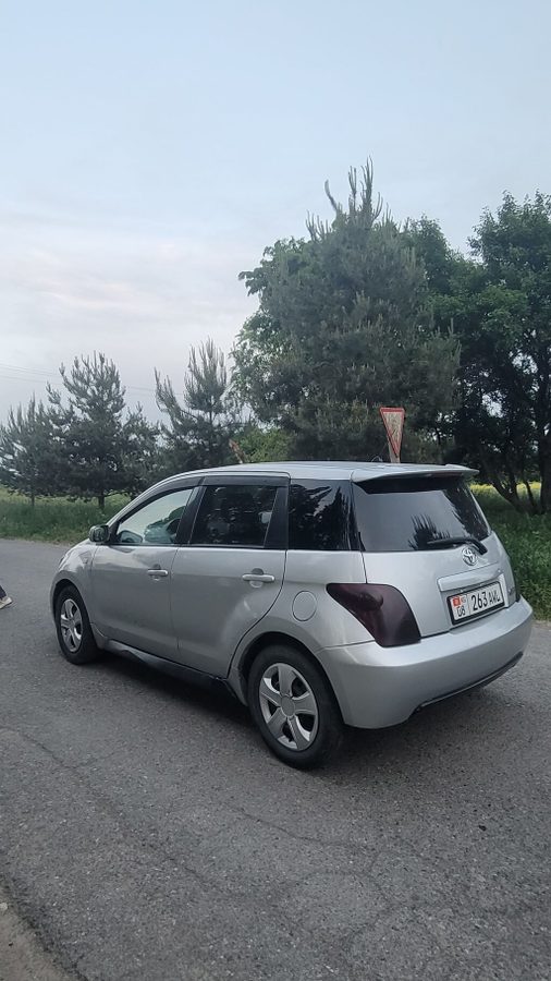 Toyota Ist
