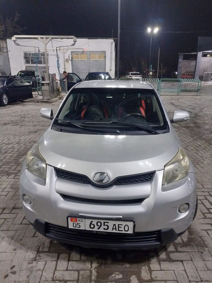 Toyota 
