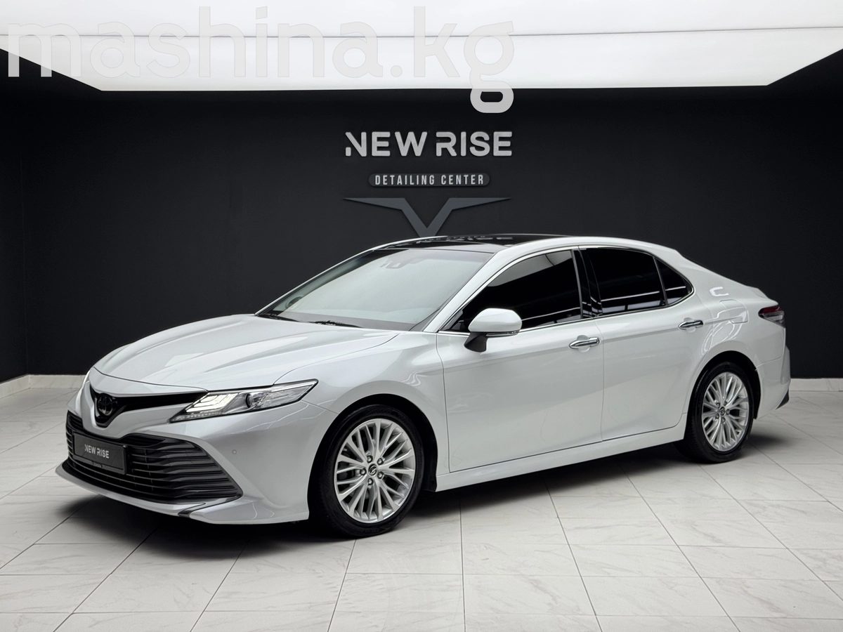 Toyota Camry VIII (XV70) 2017