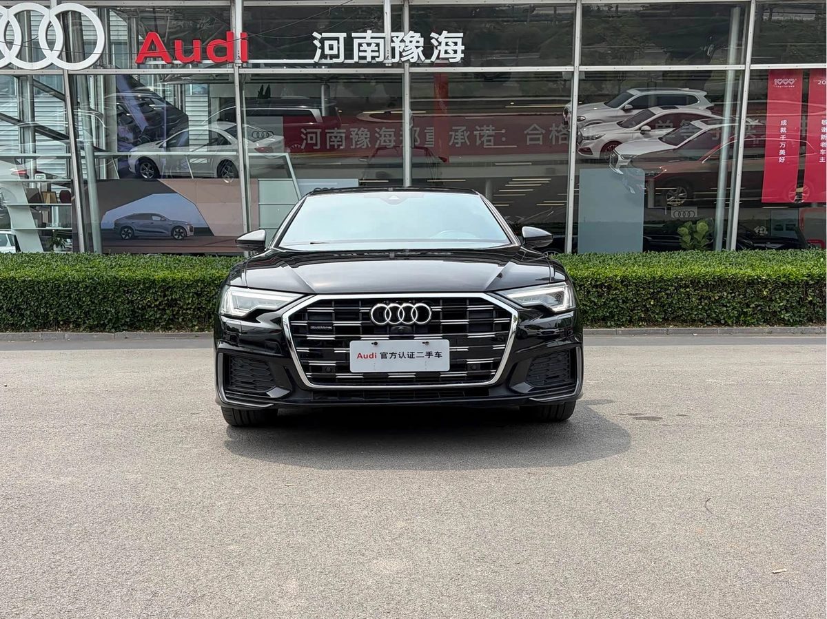 Audi A6 V (C8) 2022