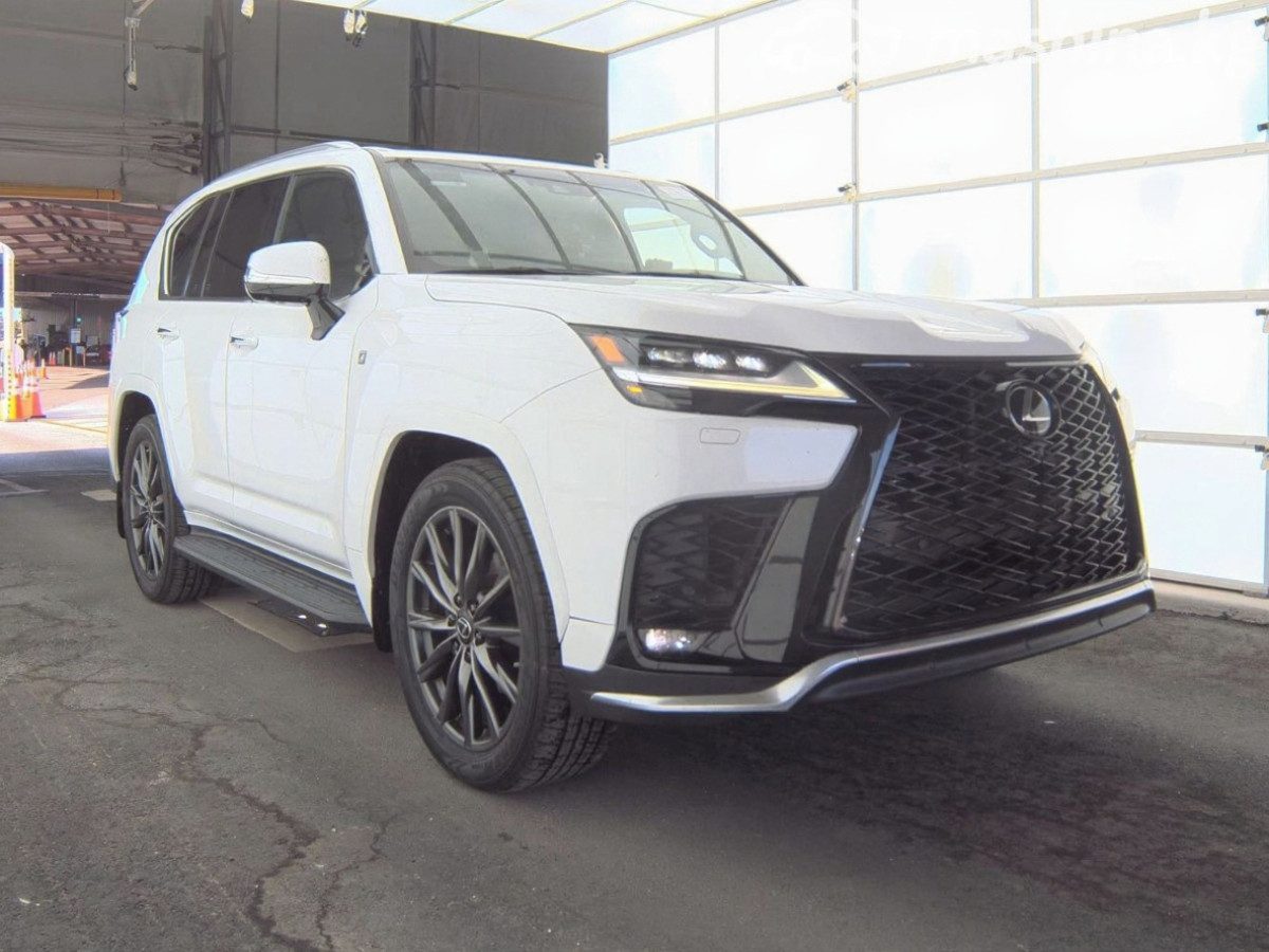 Lexus LX IV