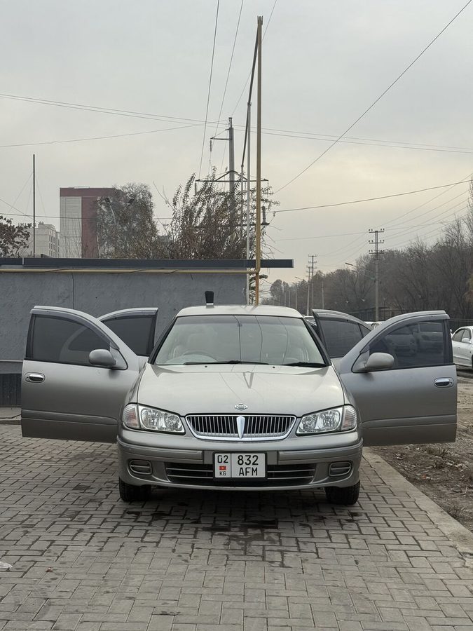 Nissan Bluebird