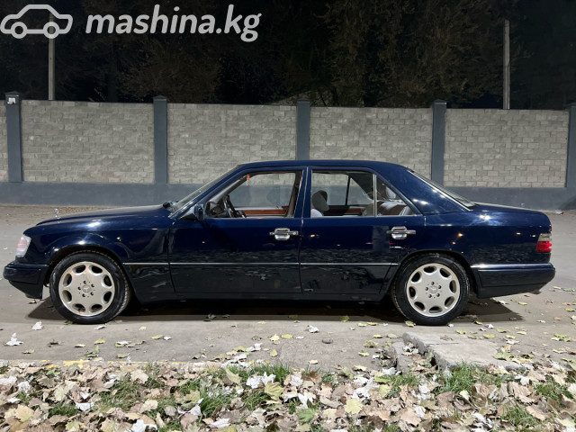 Mercedes-Benz W124