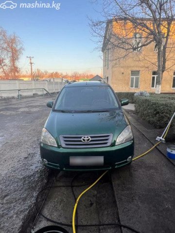 Toyota Avensis Verso