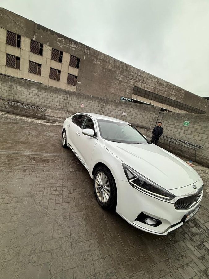 Kia K7