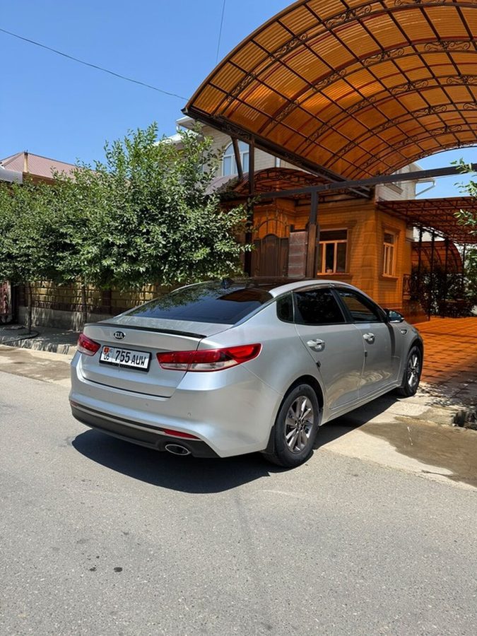 Kia K5
