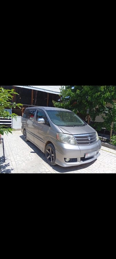 Toyota Alphard I 2004