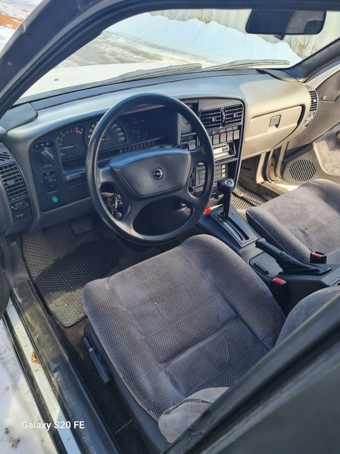 Opel Omega
