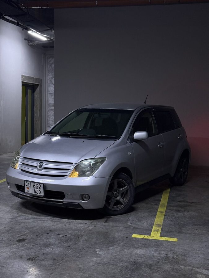 Toyota Ist