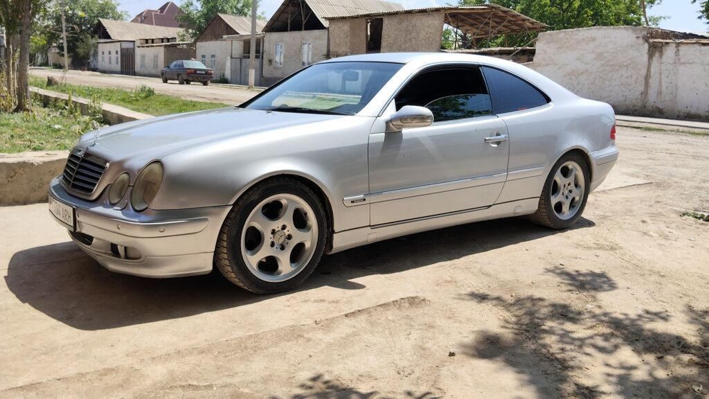 Mercedes-Benz CLK-Class