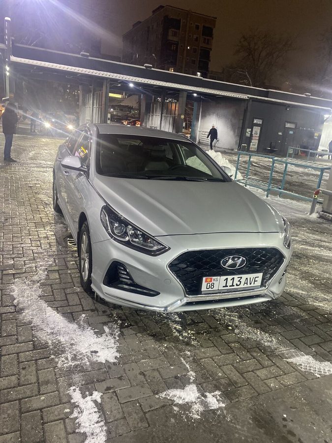 Hyundai Sonata