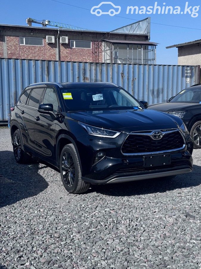 Toyota Highlander IV (U70)