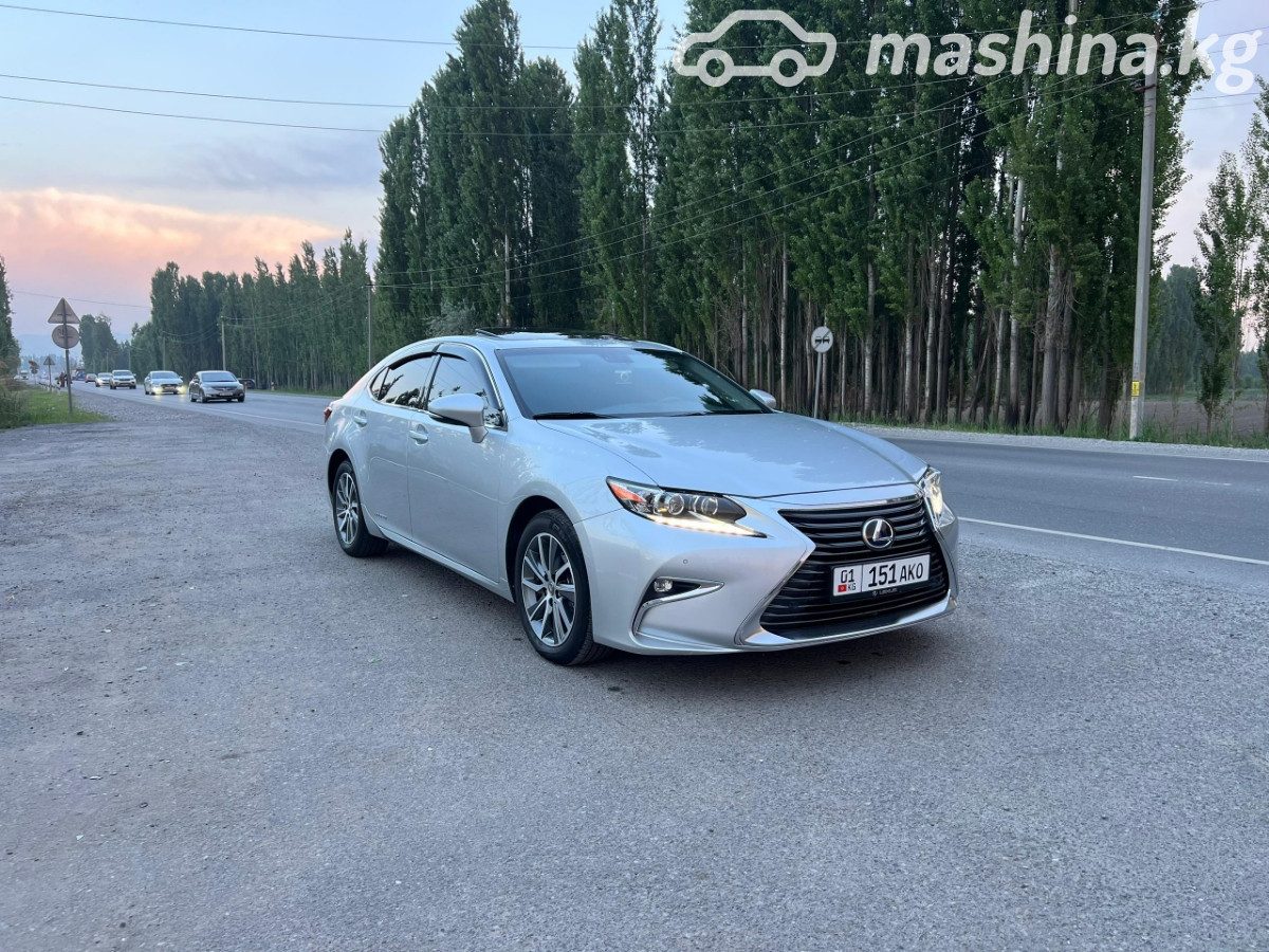Lexus ES
