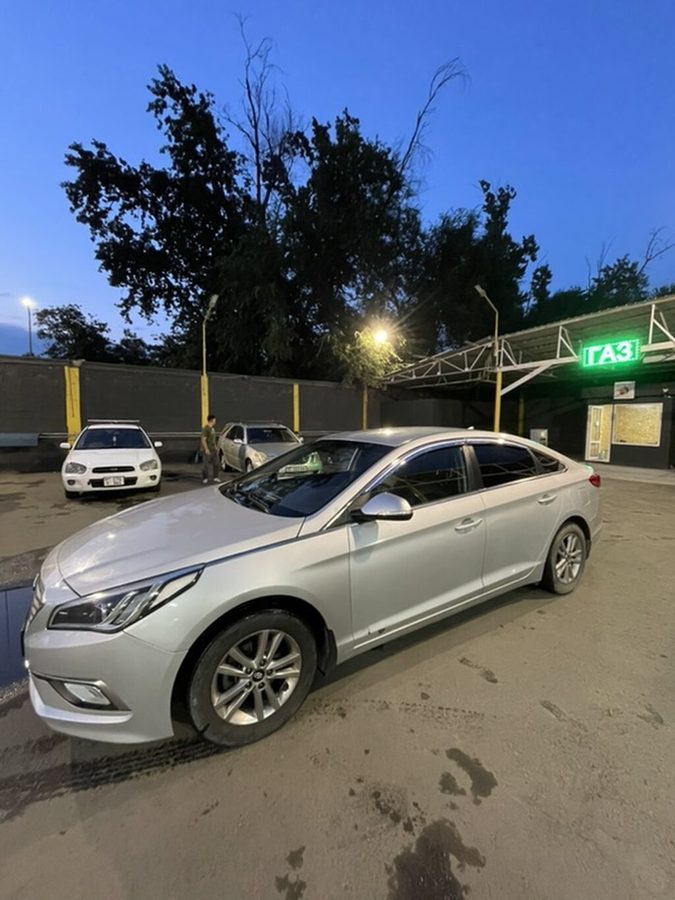 Hyundai Sonata