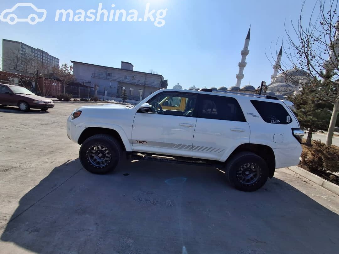 Toyota 4Runner V Рестайлинг