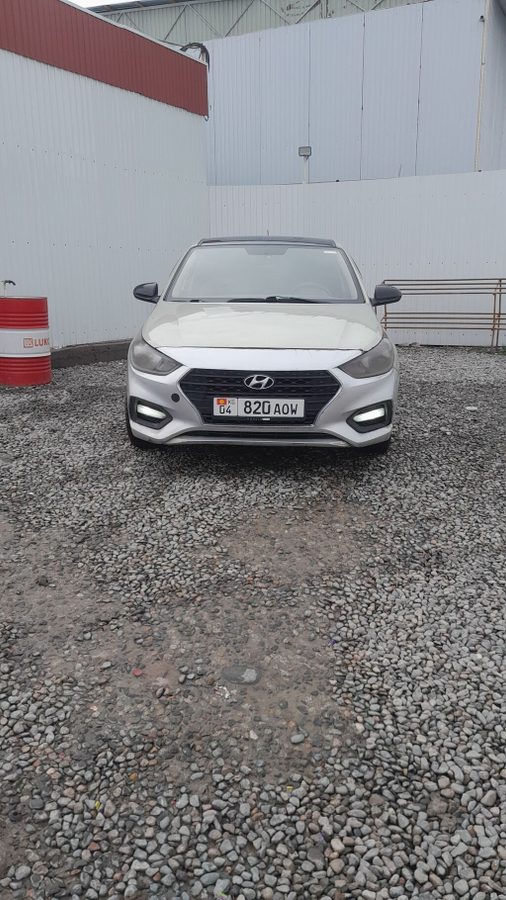 Hyundai Solaris