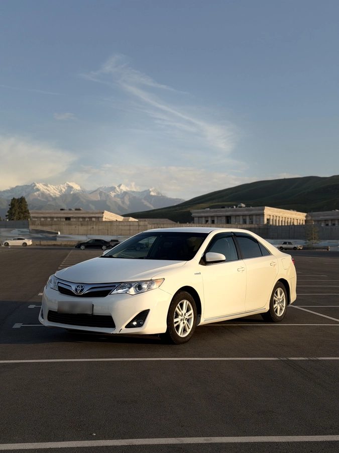 Toyota Camry VII (XV50) 2014
