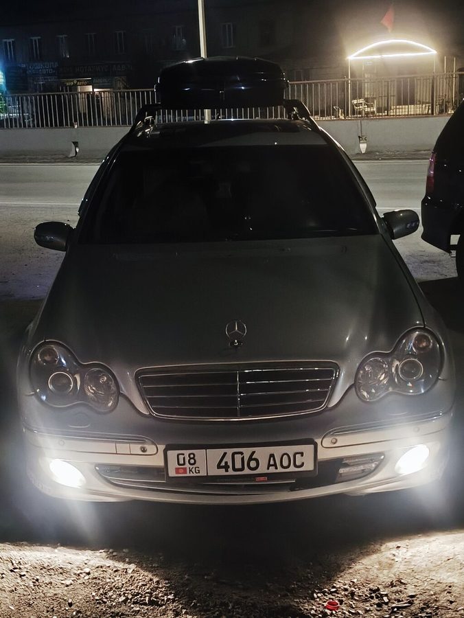 Mercedes-Benz C-Class