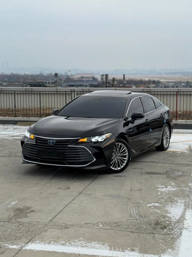 Toyota Avalon V 2019