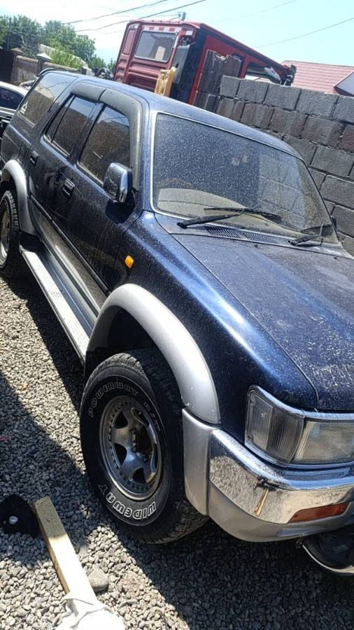 Toyota Hilux Surf