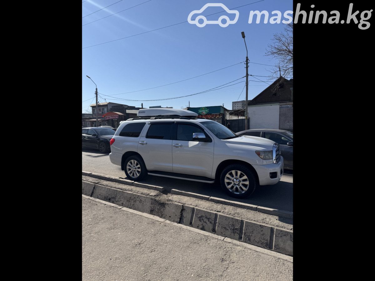 Toyota Sequoia II