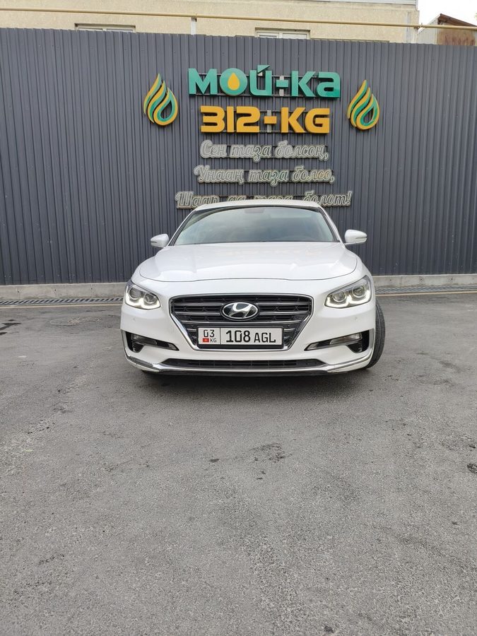 Hyundai Grandeur
