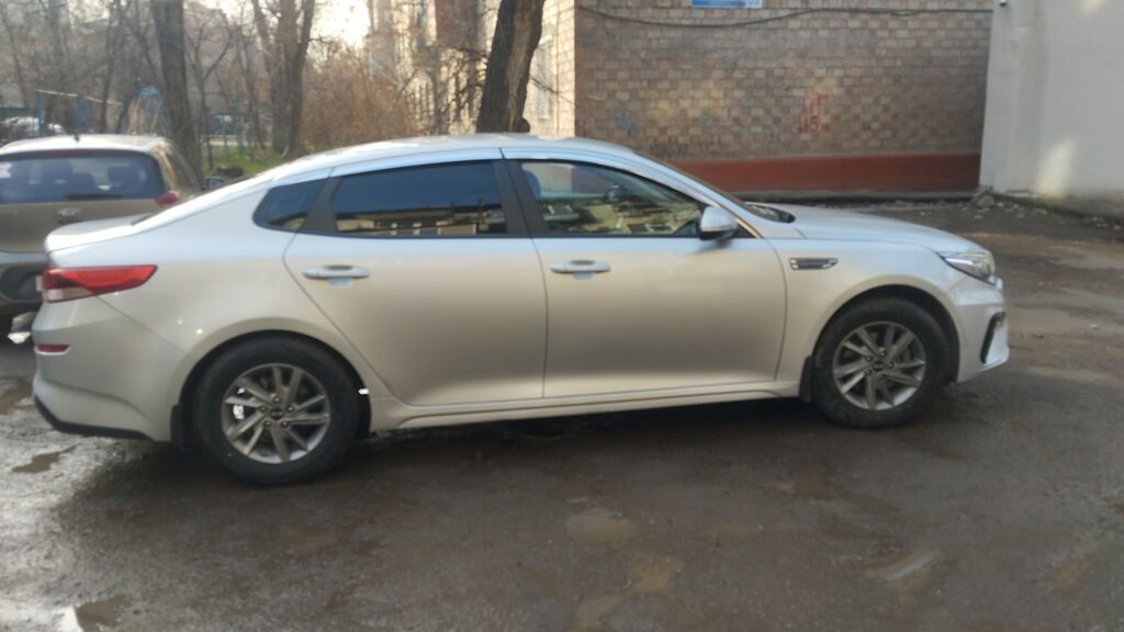 Kia K5