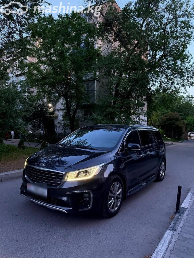 Kia Carnival III