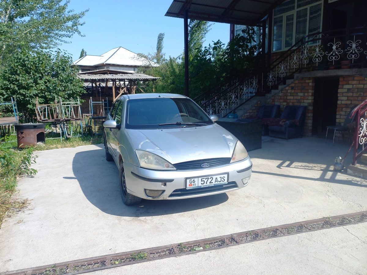 Ford Focus I Рестайлинг 2002