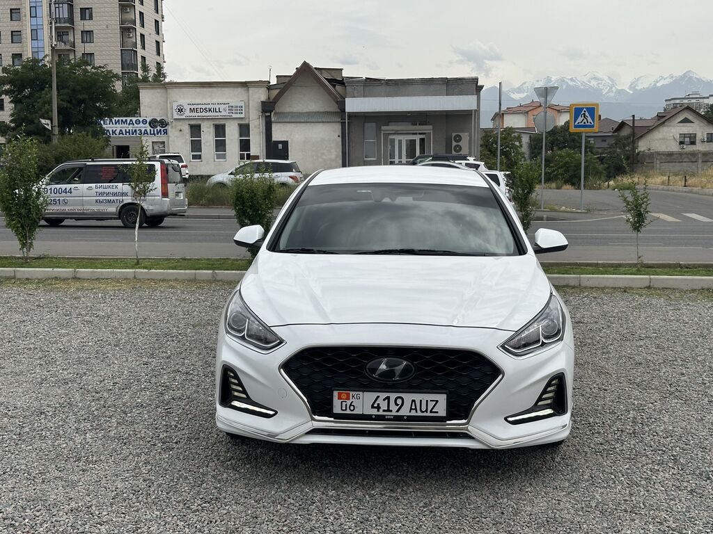 Hyundai Sonata
